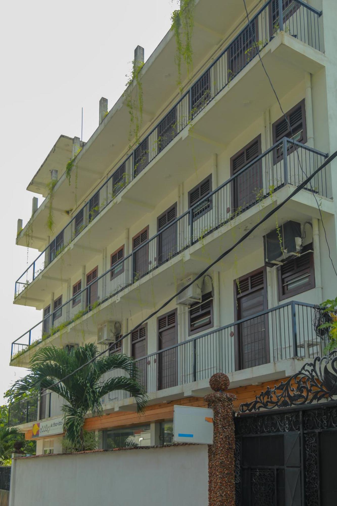 Traveller'S Hotel Hikkaduwa Extérieur photo