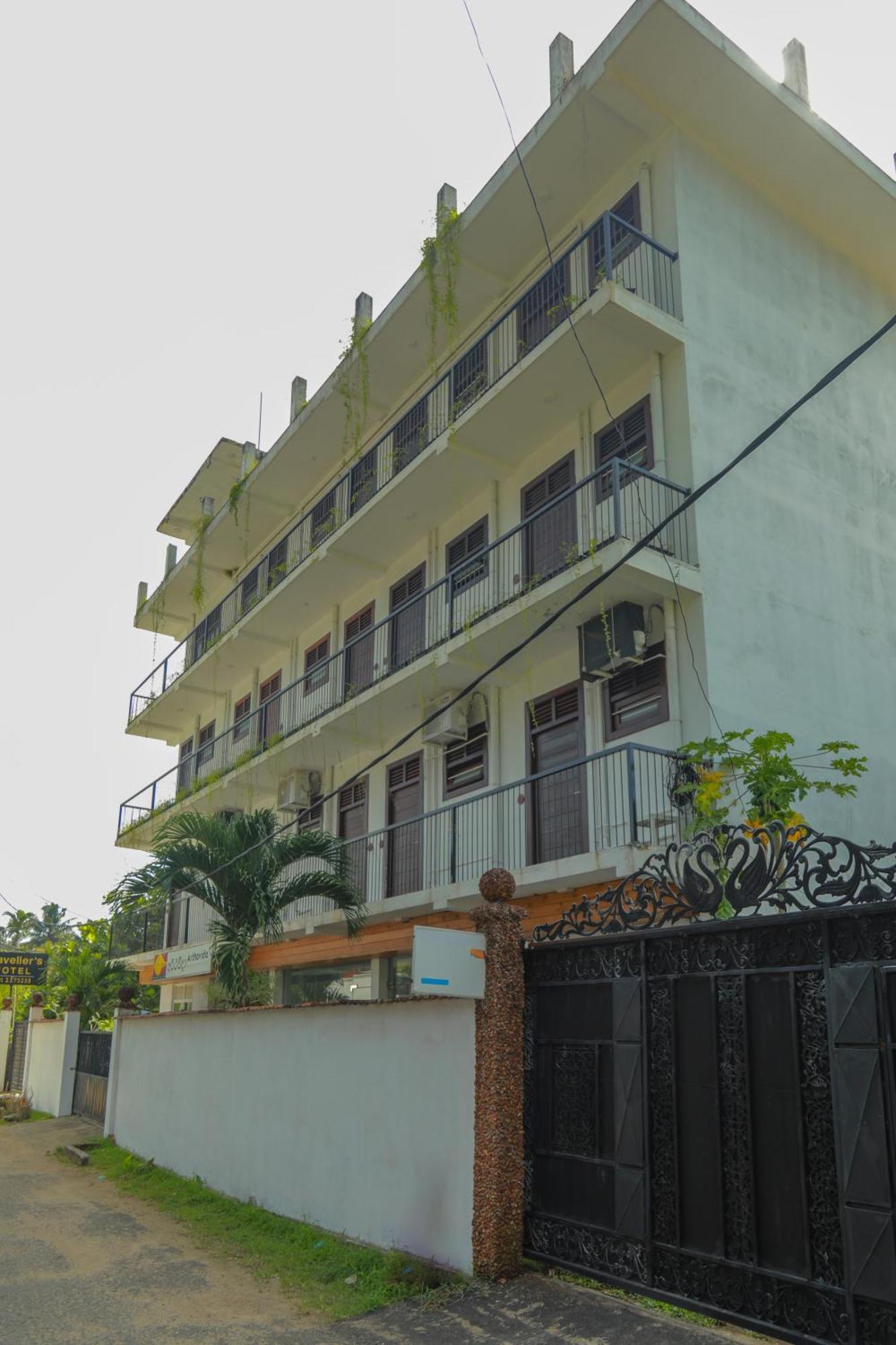 Traveller'S Hotel Hikkaduwa Extérieur photo