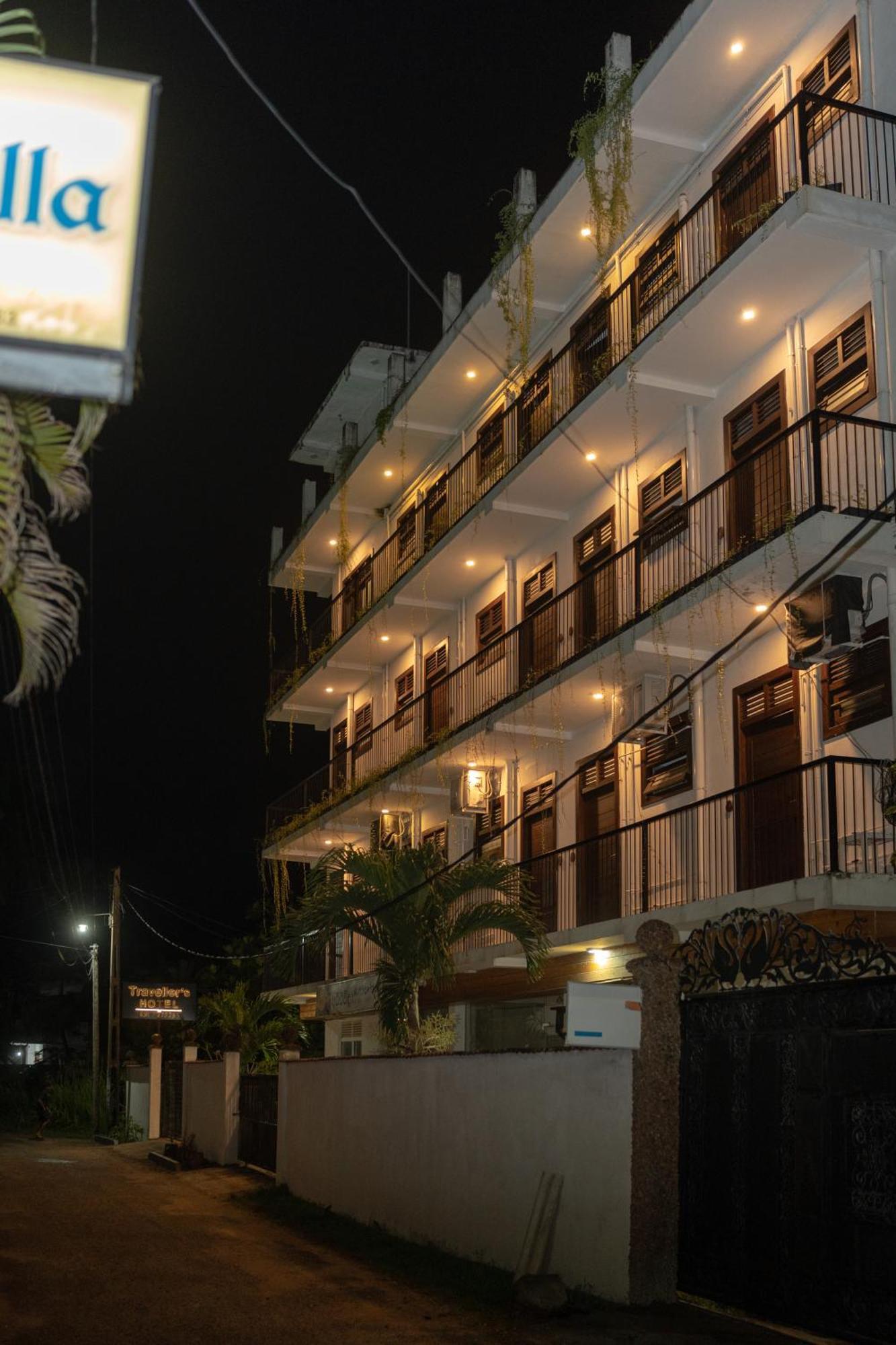 Traveller'S Hotel Hikkaduwa Extérieur photo
